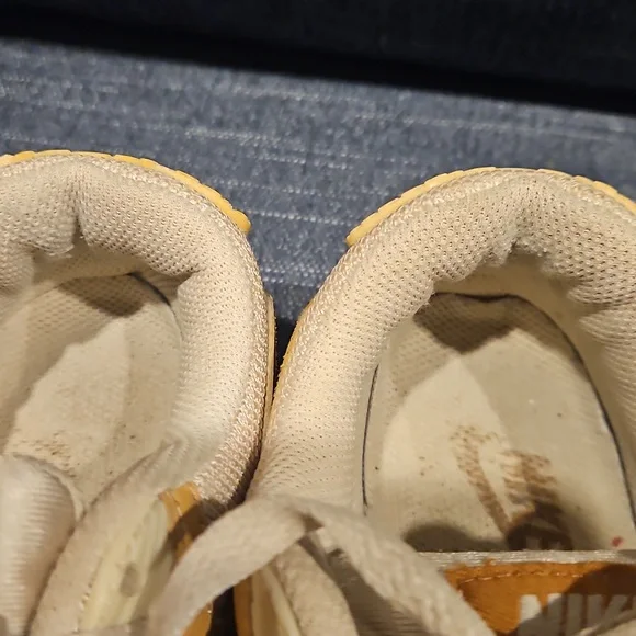 NIKE AIR MAX 90 ~Womens 7 - Picture 5 of 9